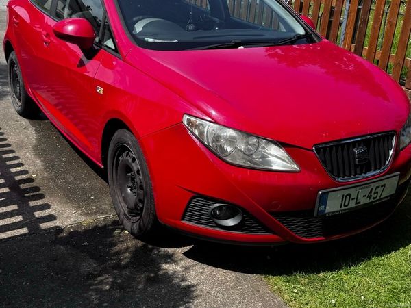 SEAT Ibiza Hatchback, Petrol, 2010, Red