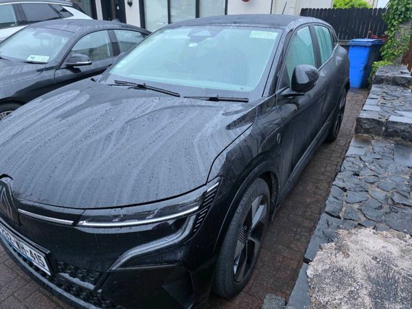 Renault Megane Hatchback, Electric, 2023, Black