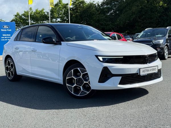 Opel Astra Hatchback, Petrol Hybrid, 2026, White