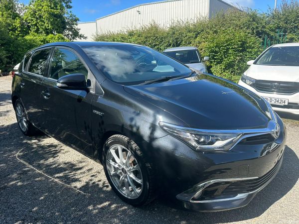Toyota Auris Hatchback, Petrol Hybrid, 2016, Black