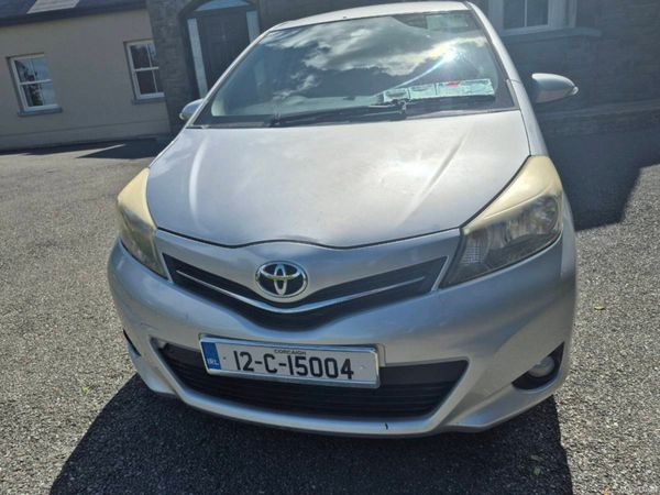 Toyota Vitz Hatchback, Petrol, 2012, Silver