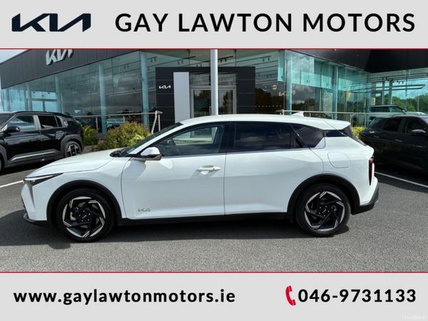Kia K4 Hatchback, Petrol Hybrid, 2026, White