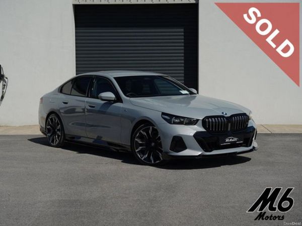 BMW 5-Series Saloon, Petrol Hybrid, 2025, Grey