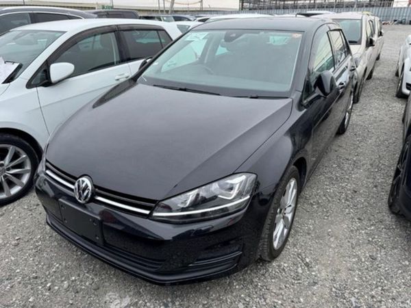 Volkswagen Golf Hatchback, Petrol, 2017, Black