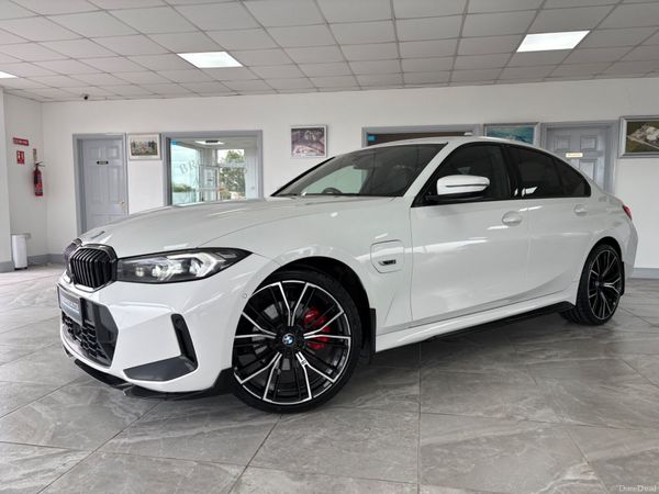 BMW 3-Series Saloon, Petrol Hybrid, 2023, White