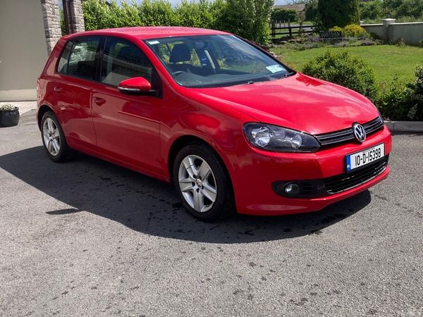 Volkswagen Golf Hatchback, Petrol, 2010, Red