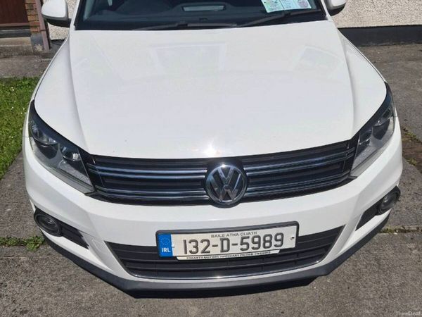 Volkswagen Tiguan SUV, Diesel, 2013, White