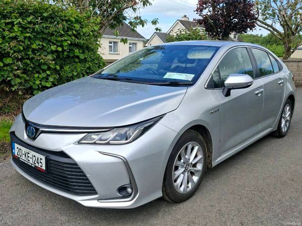 Toyota Corolla Saloon, Petrol Hybrid, 2020, Grey