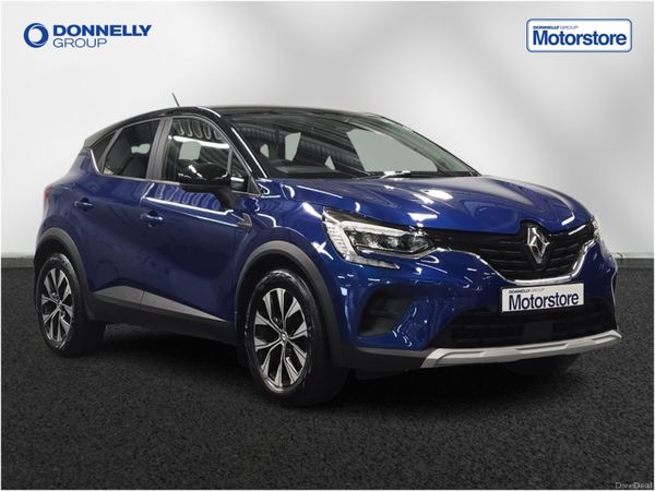 Renault Captur Hatchback, Petrol, 2023, Blue