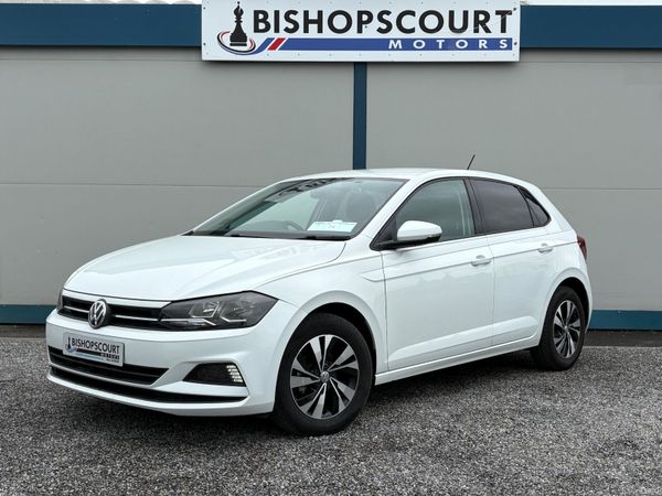 Volkswagen Polo Hatchback, Petrol, 2018, White