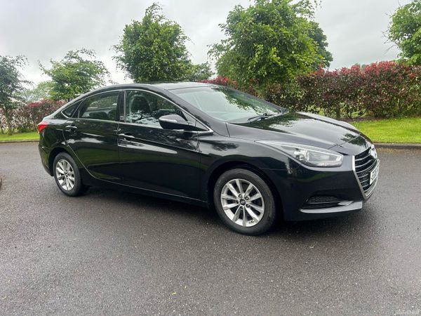 Hyundai i40 Saloon, Diesel, 2016, Black