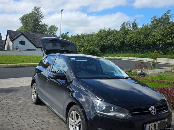 Volkswagen Polo Hatchback, Petrol, 2014, Black