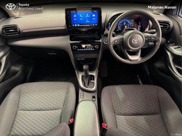 Toyota Yaris Cross Hatchback, Petrol Hybrid, 2026, Grey