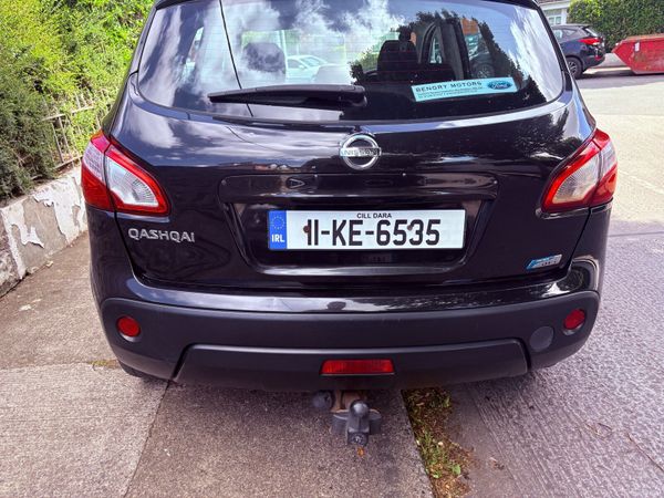 Nissan Qashqai Hatchback, Diesel, 2011, Black