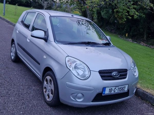 Kia Picanto Hatchback, Petrol, 2010, Silver