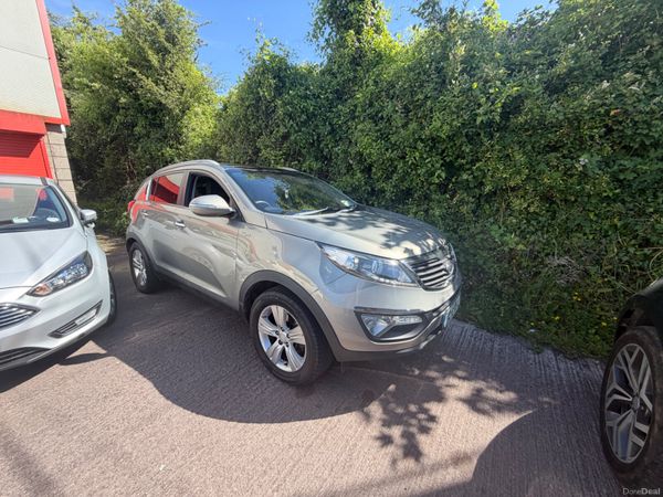 Kia Sportage SUV, Diesel, 2012, Silver