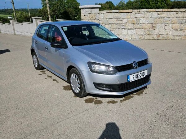 Volkswagen Polo Hatchback, Petrol, 2012, Silver