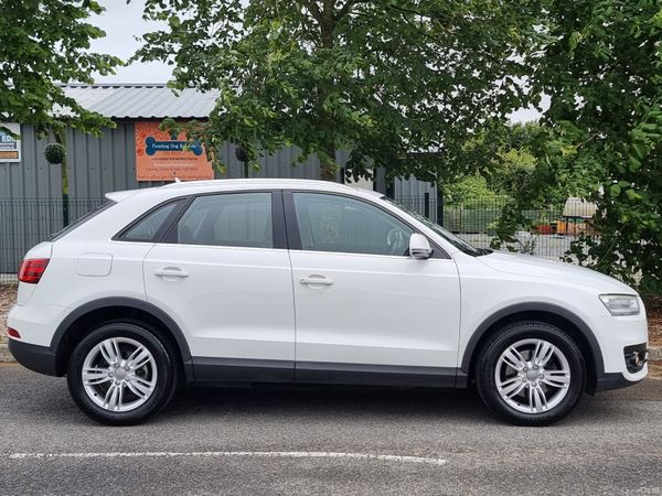 Audi Q3 SUV, Petrol, 2014, White