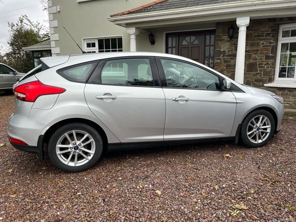 Ford Focus Hatchback, Diesel, 2017, Grey