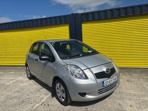 Toyota Yaris Hatchback, Petrol, 2007, Silver