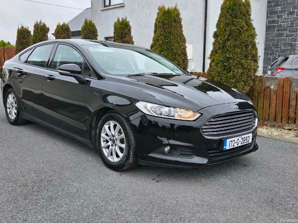 Ford Mondeo Hatchback, Diesel, 2017, Black