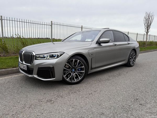 BMW 7-Series Saloon, Petrol Plug-in Hybrid, 2022, Grey