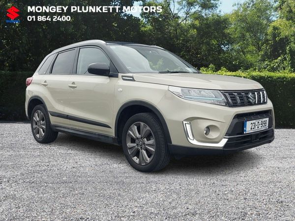 Suzuki Vitara SUV, Petrol, 2023, White