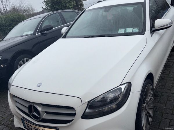 Mercedes-Benz C-Class Saloon, Diesel, 2016, White