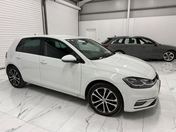 Volkswagen Golf Hatchback, Petrol, 2020, White