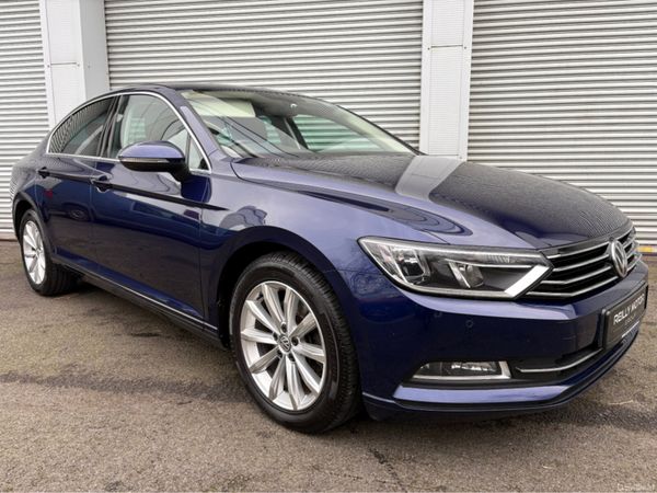 Volkswagen Passat Saloon, Diesel, 2019, Blue