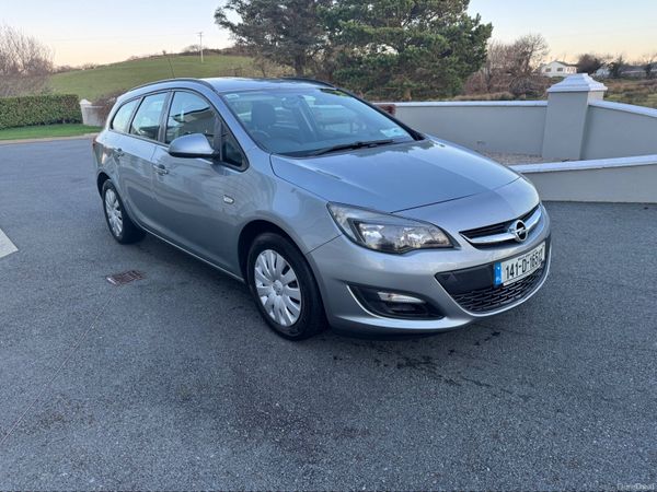 Opel Astra MPV, Diesel, 2014, Silver