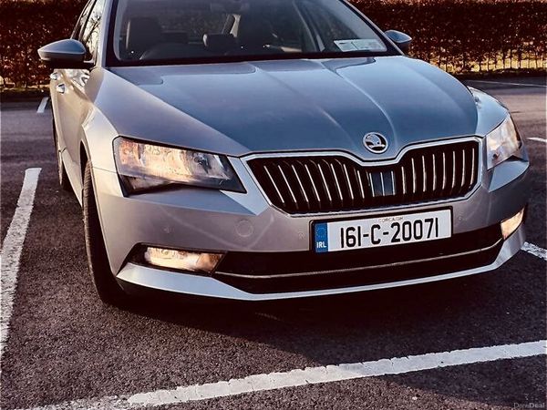 Skoda Superb Hatchback, Diesel, 2016, Grey
