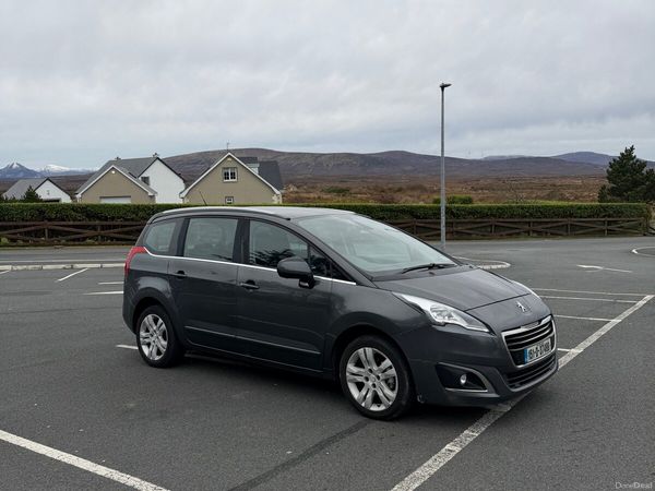Peugeot 5008 MPV, Diesel, 2015, Grey