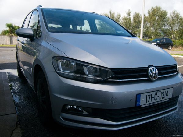 Volkswagen Touran MPV, Diesel, 2017, Grey