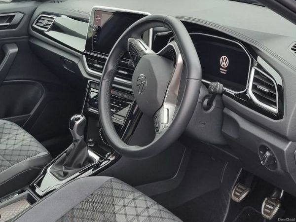 Volkswagen T-Roc SUV, Diesel, 2023, Blue