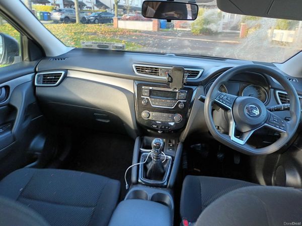 Nissan Qashqai MPV, Diesel, 2019, Grey