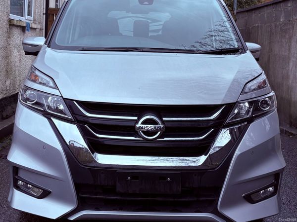 Nissan Serena MPV, Petrol Hybrid, 2017, Silver