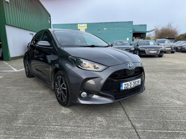 Toyota Yaris Hatchback, Petrol Hybrid, 2022, Grey