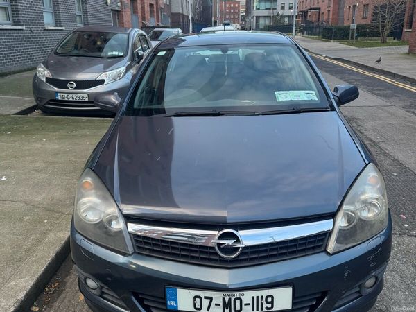 Opel Astra Hatchback, Petrol, 2007, Blue