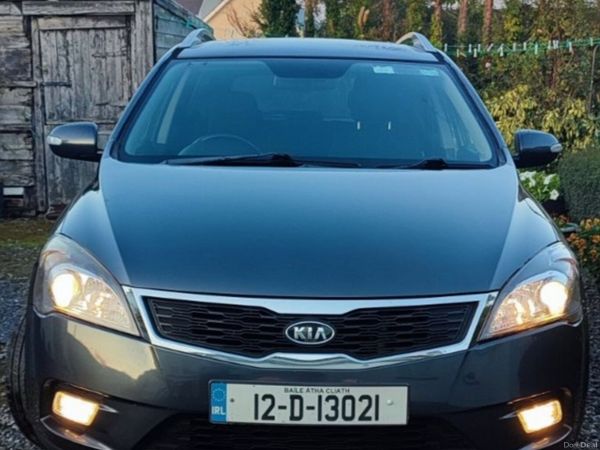 Kia Ceed MPV, Diesel, 2012, Grey