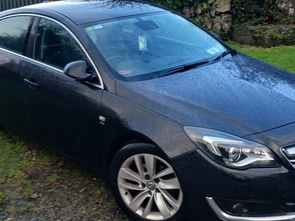 Vauxhall Insignia Hatchback, Diesel, 2014, Black