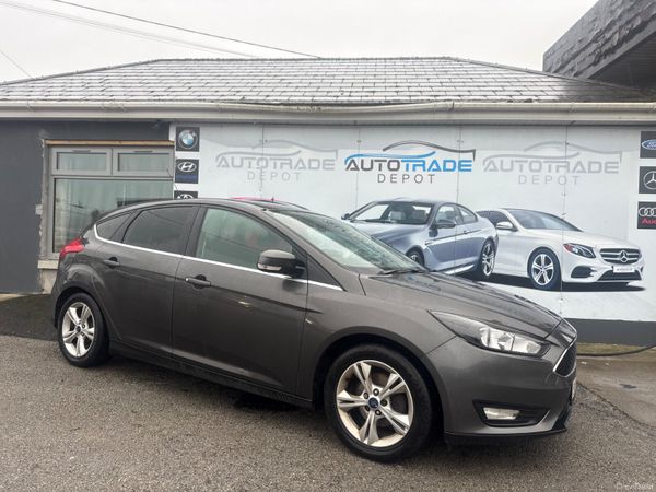 Ford Focus Hatchback, Diesel, 2015, Grey