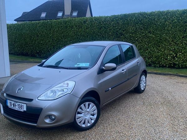 Renault Clio Hatchback, Diesel, 2010, Gold