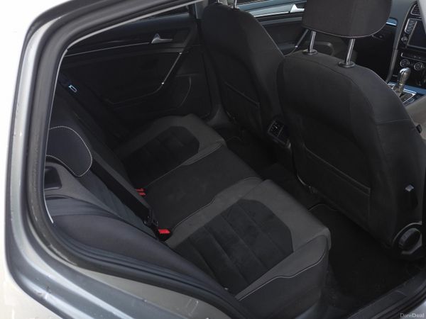 Volkswagen Golf Hatchback, Petrol, 2014, Silver