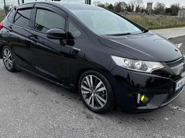 Honda Fit Hatchback, Petrol Hybrid, 2014, Black