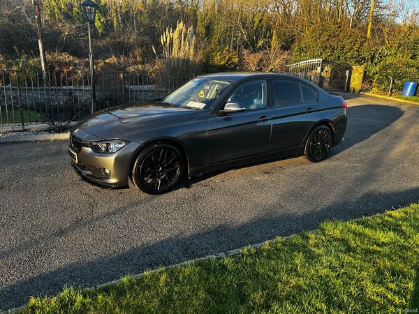 BMW 3-Series Saloon, Diesel, 2015, Grey