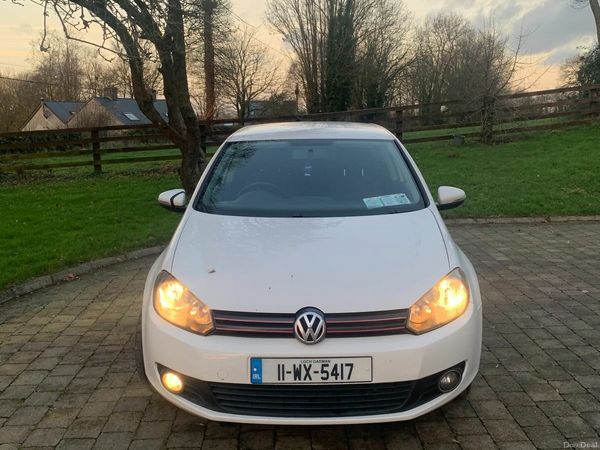Volkswagen Golf Hatchback, Petrol, 2011, White