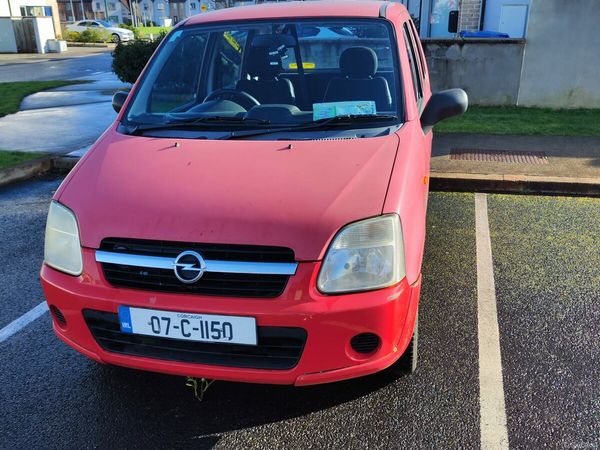 Opel Agila Hatchback, Petrol, 2007, Red