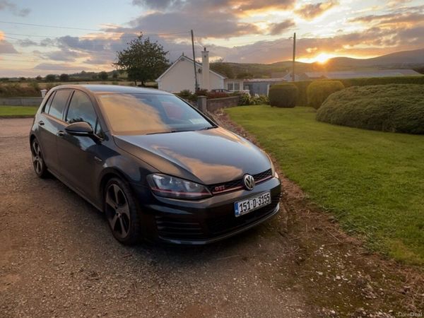 Volkswagen Golf Estate, Petrol, 2015, Grey