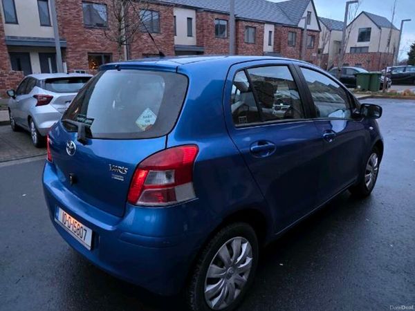Toyota Yaris Hatchback, Petrol, 2010, Blue